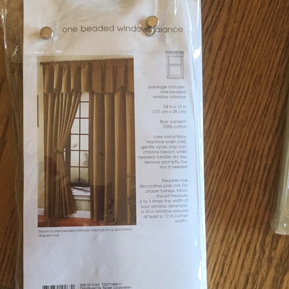 Beaded Window Valance - Picture 2 of 3